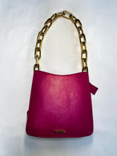 Load image into Gallery viewer, *Ducissa Leather Shoulder Bag MAGENTA PINK/GLD
