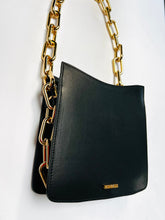 Load image into Gallery viewer, *Ducissa Leather Shoulder Bag NERO/GOLD
