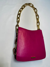 Load image into Gallery viewer, *Ducissa Leather Shoulder Bag MAGENTA PINK/GLD
